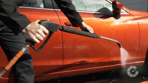 Как правильно мыть кузов автомобиля