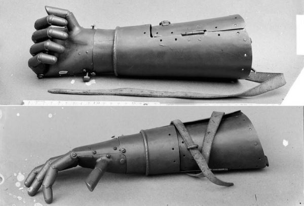 История аугментаций человеческого тела — от античности до киберпанка